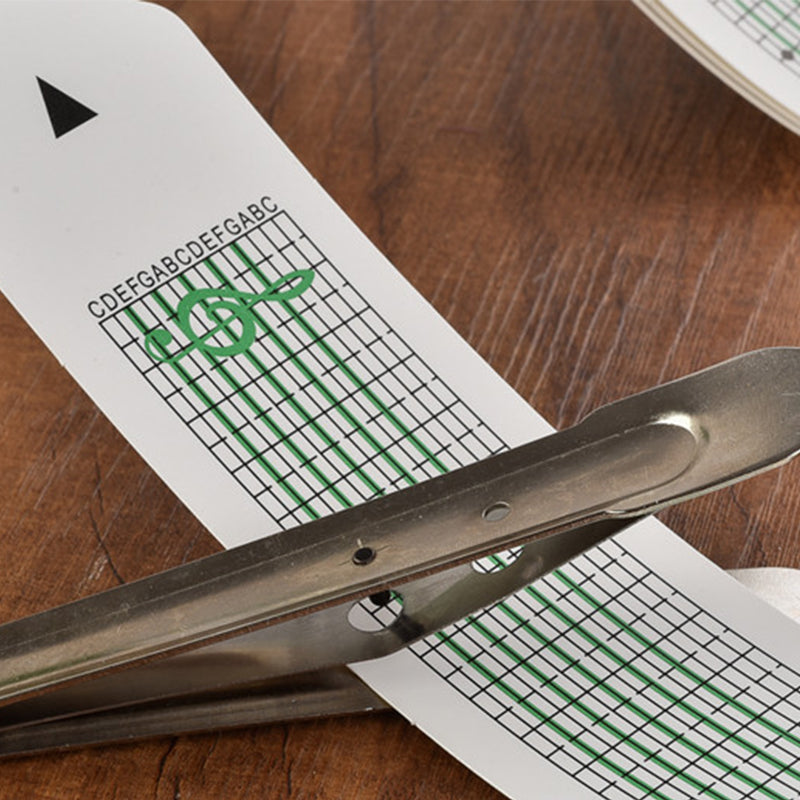 Handvevad speldosa med pappersband