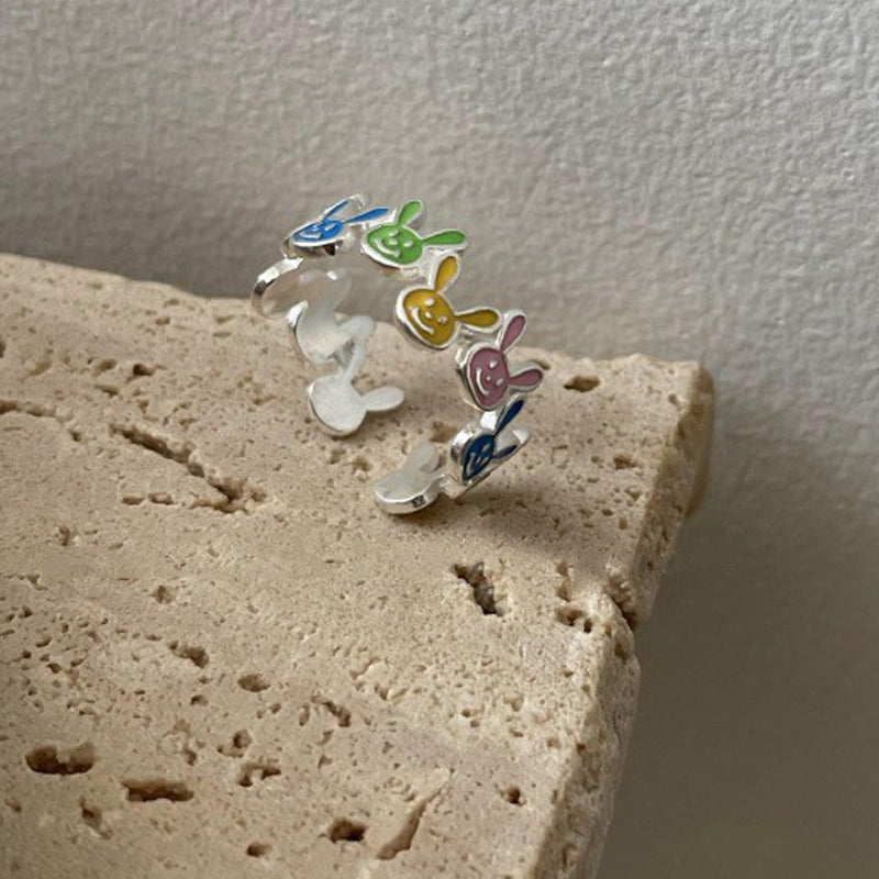 Justerbar ring med smiley face element