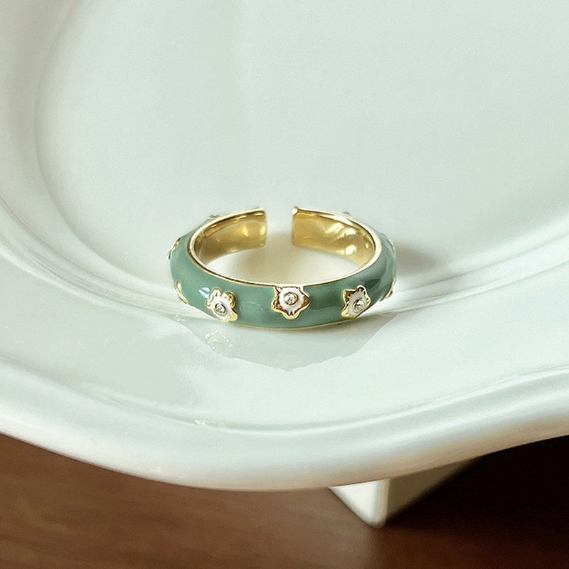 Justerbar ring med smiley face element