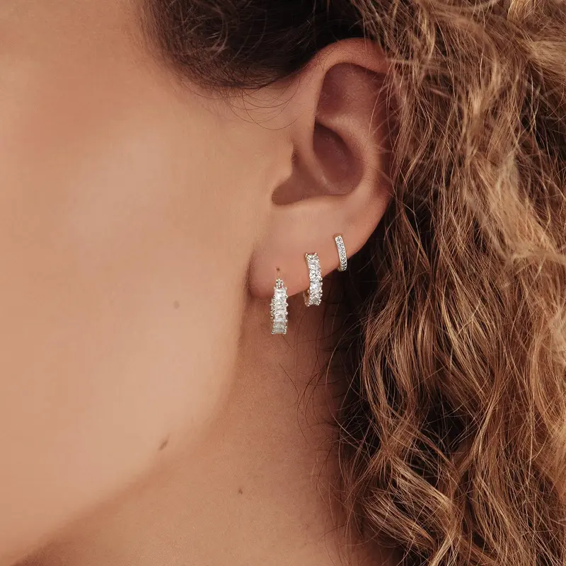 Sparkling Zirconia Chunky Hoop Earrings