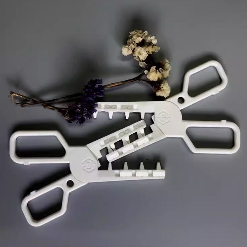 Clip för separering av myggspiral