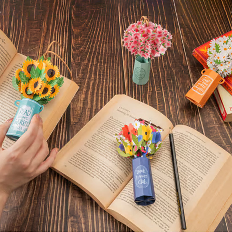 Elegant Flower Bouquet 3D Pop-up Bookmark