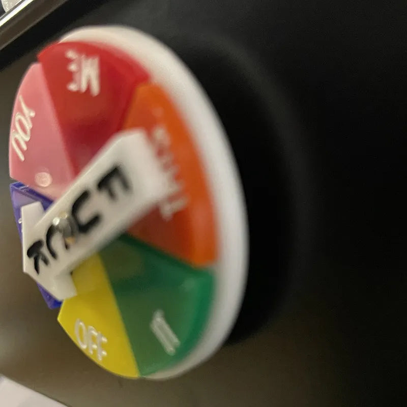 Spinner Magnet Brosch