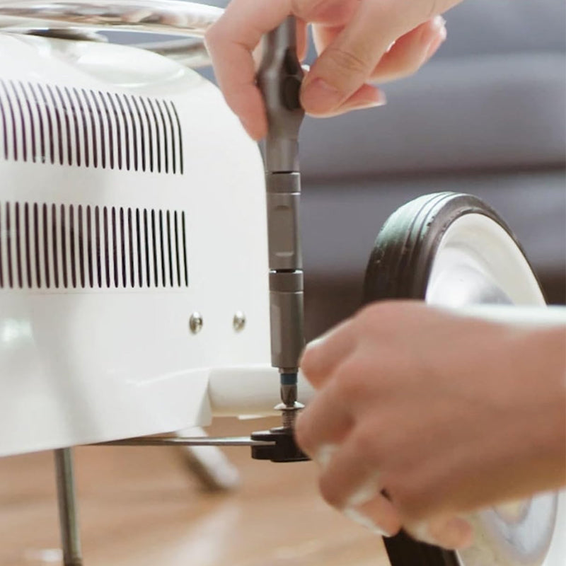 Ratchet Screwdriver Set With 24 bits