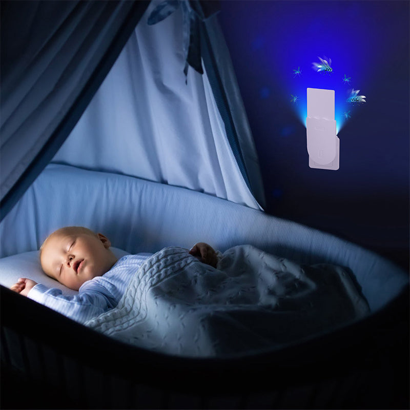 Plug-in Flying Insect Trap with Light
