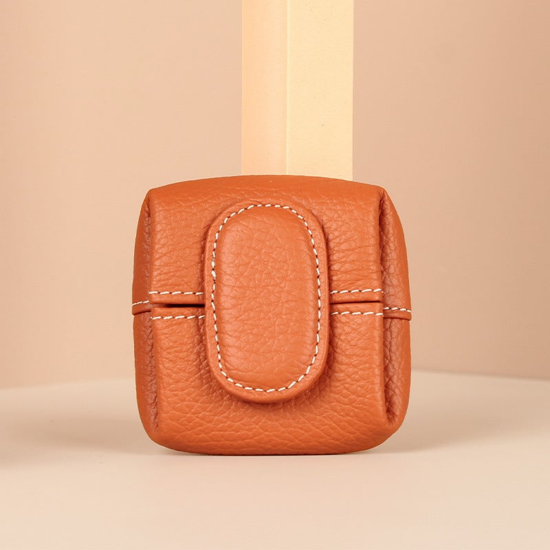 Enfärgad minimyntväska