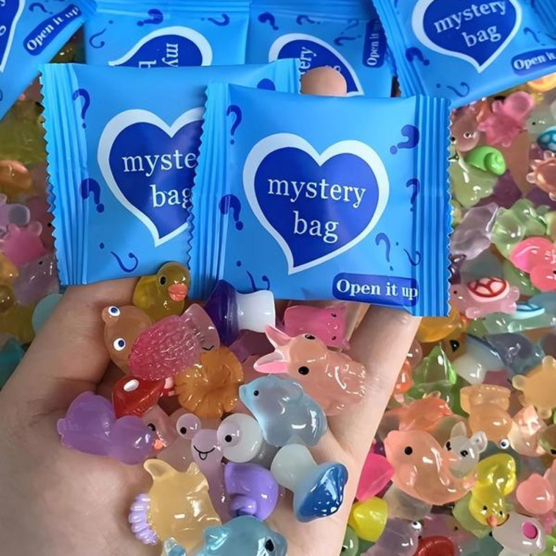 Mini Resin Animal Decorating Ornaments