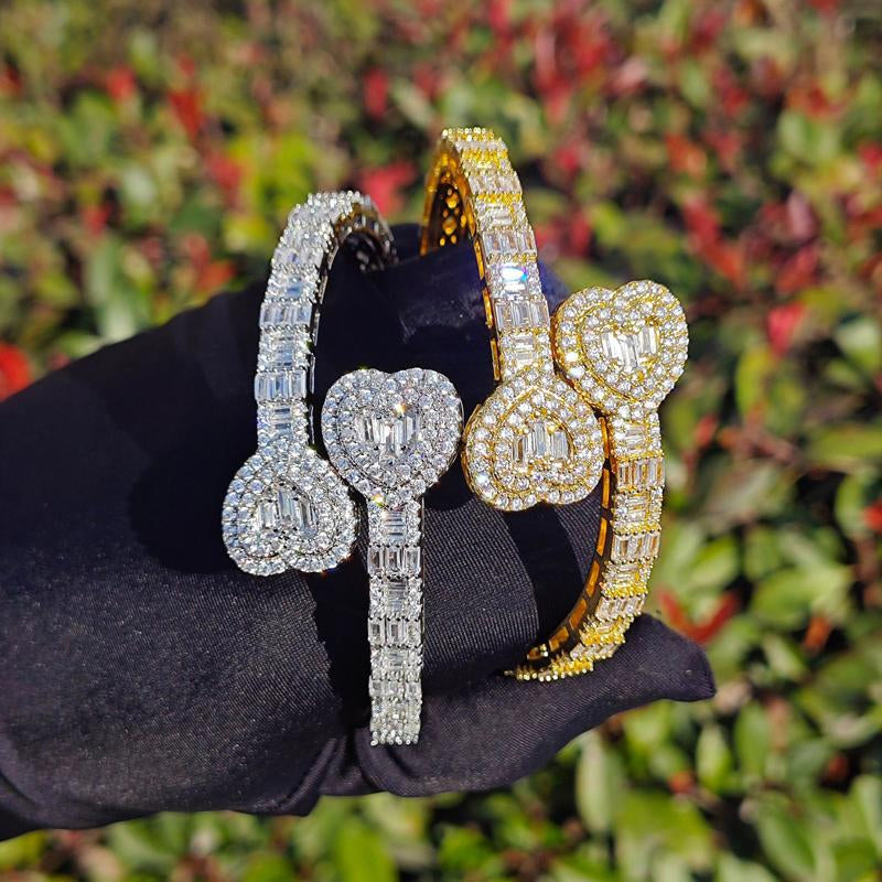 Heart-shaped Bracelet Jewelry