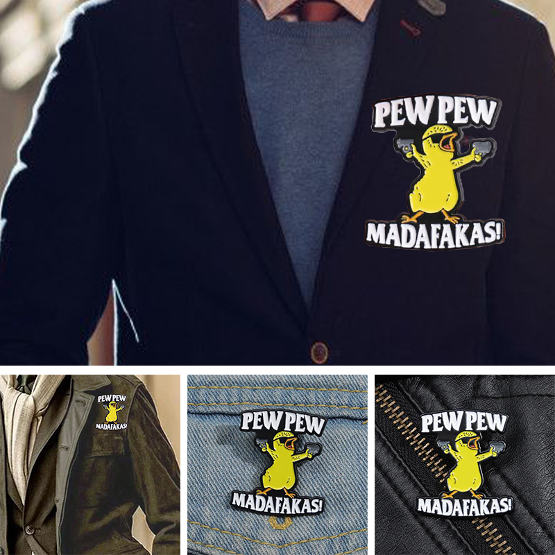 Brev & tecknad anka design brosch