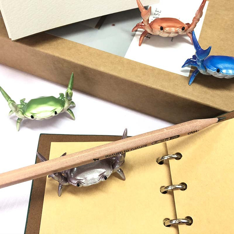 Realistic Crab Shaped Pen Holder