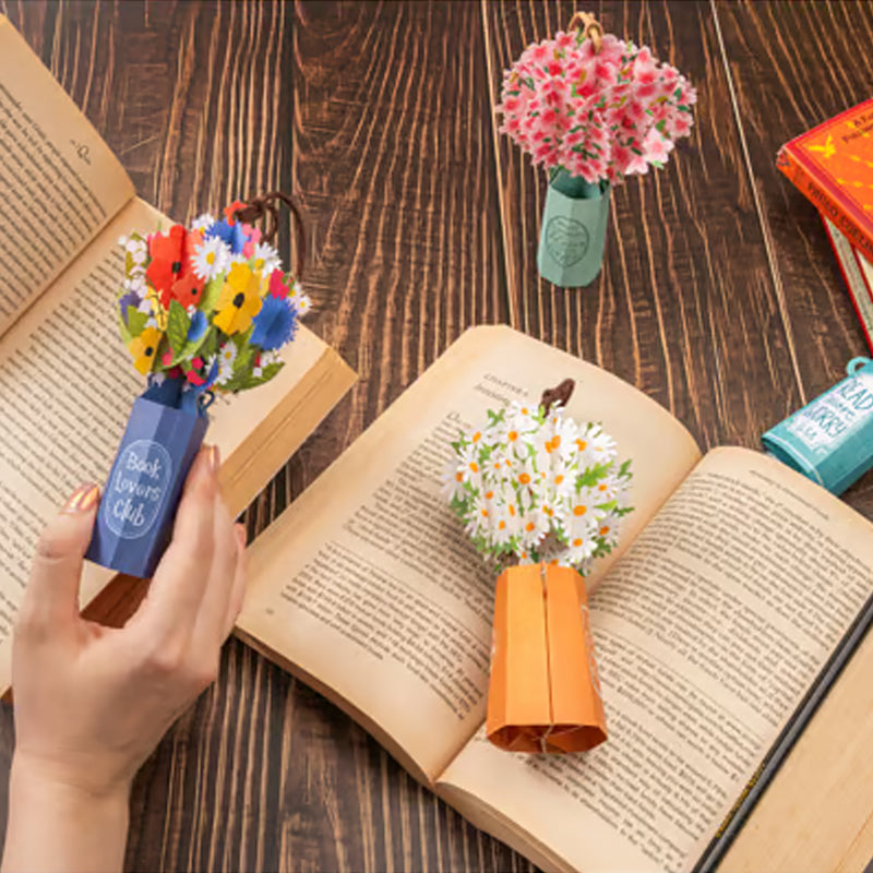Elegant Flower Bouquet 3D Pop-up Bookmark