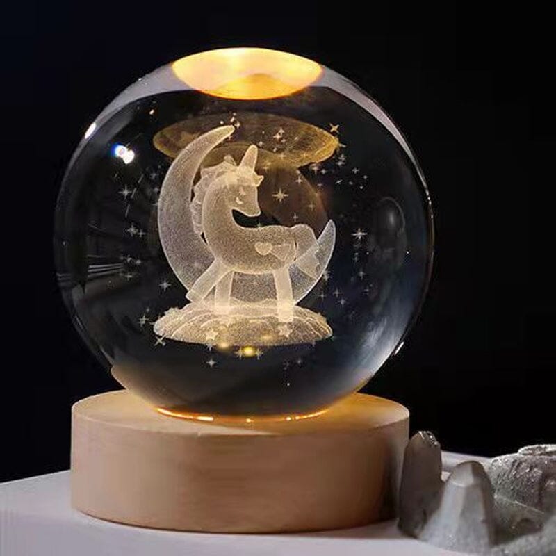 Nattlampa med lysande kristallkula