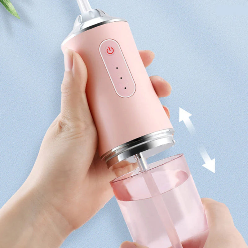 Bärbar tandvattenstråle