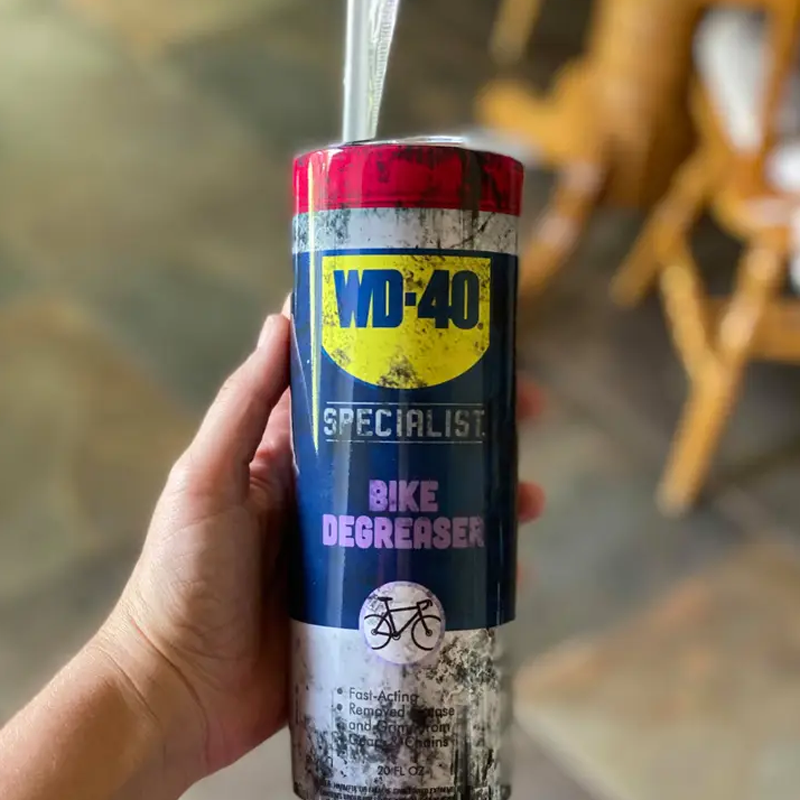 Termosmugg med smutsigt mönster