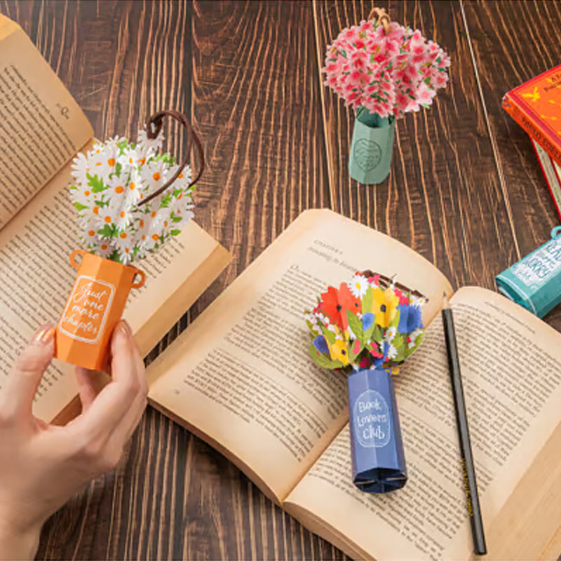 Elegant Flower Bouquet 3D Pop-up Bookmark