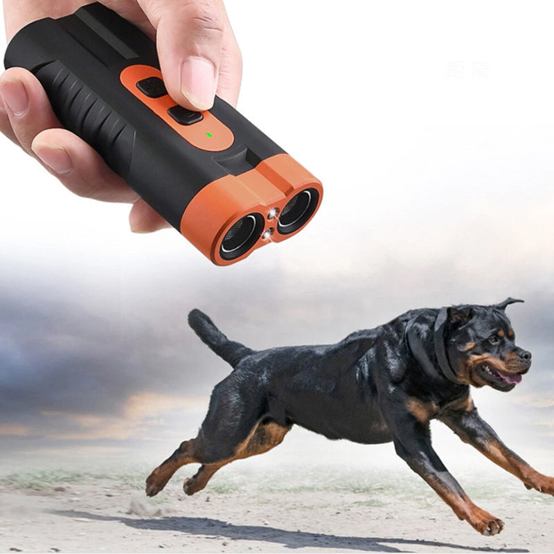 High-power dual-core ultrasonic dog deterrent