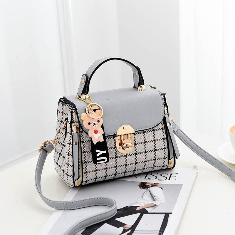 Fashionable Plaid Handbag