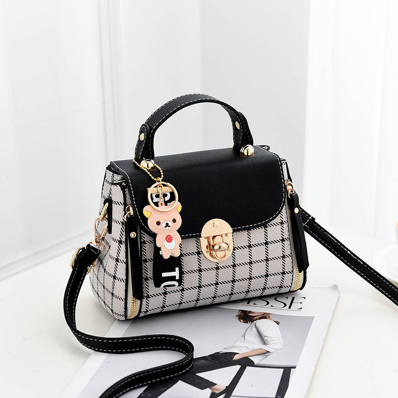 Fashionable Plaid Handbag