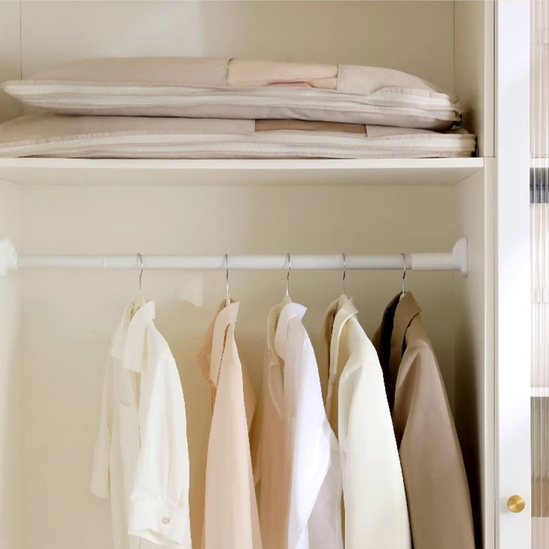 Space Saving Hanging Garment Bag with Self Compression Zipper