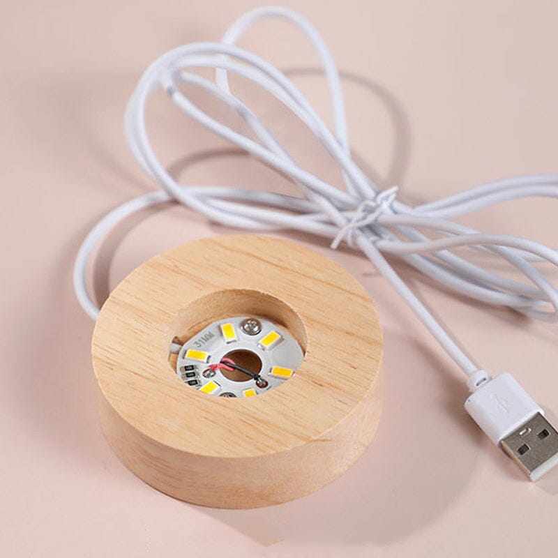 Nattlampa med lysande kristallkula