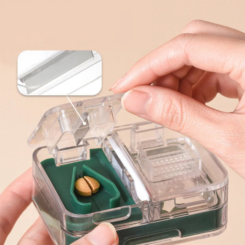 Bärbar multifunktionell medicinlåda