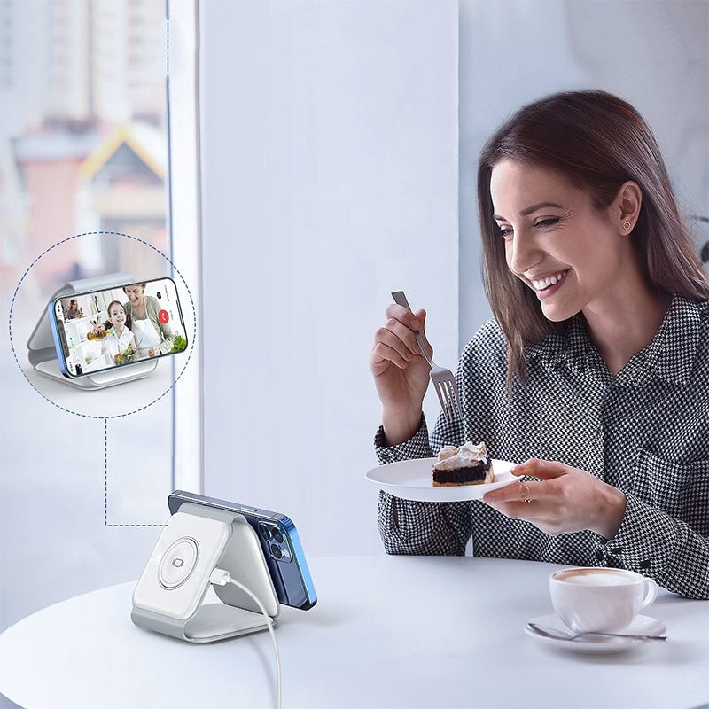 Ny hopfällbar 3-i-1 trådlös laddare