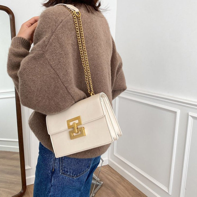 Women's Chain Strap Crossbody Bag