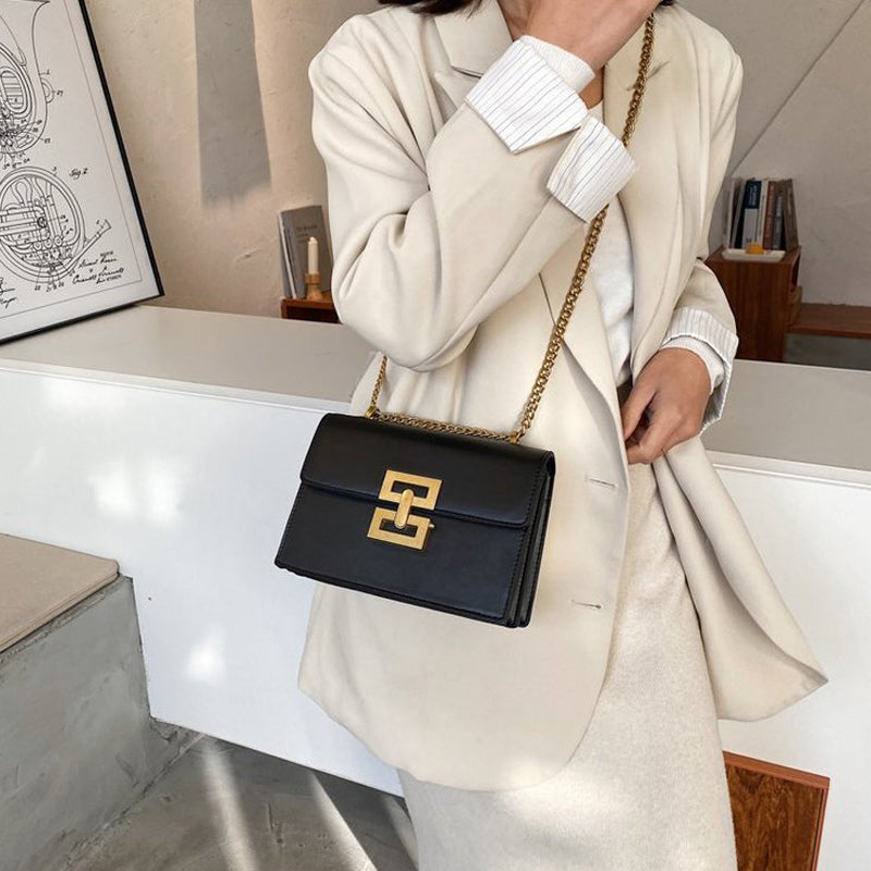 Women's Chain Strap Crossbody Bag