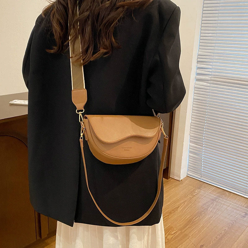 Women’s Fashion Saddle Crossbody Bag with Wide Strap