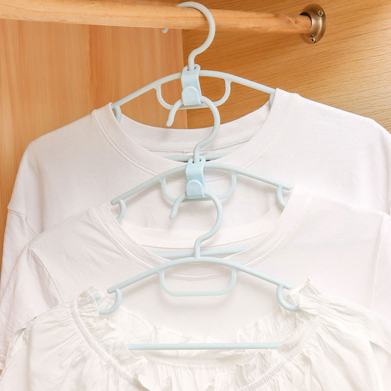 200 PCS - Clothes Hanger Connector Hooks