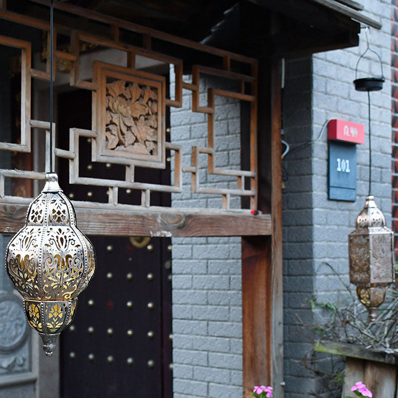 Solar Vintage Garden Decor Waterproof LED Lamp with Unique Design