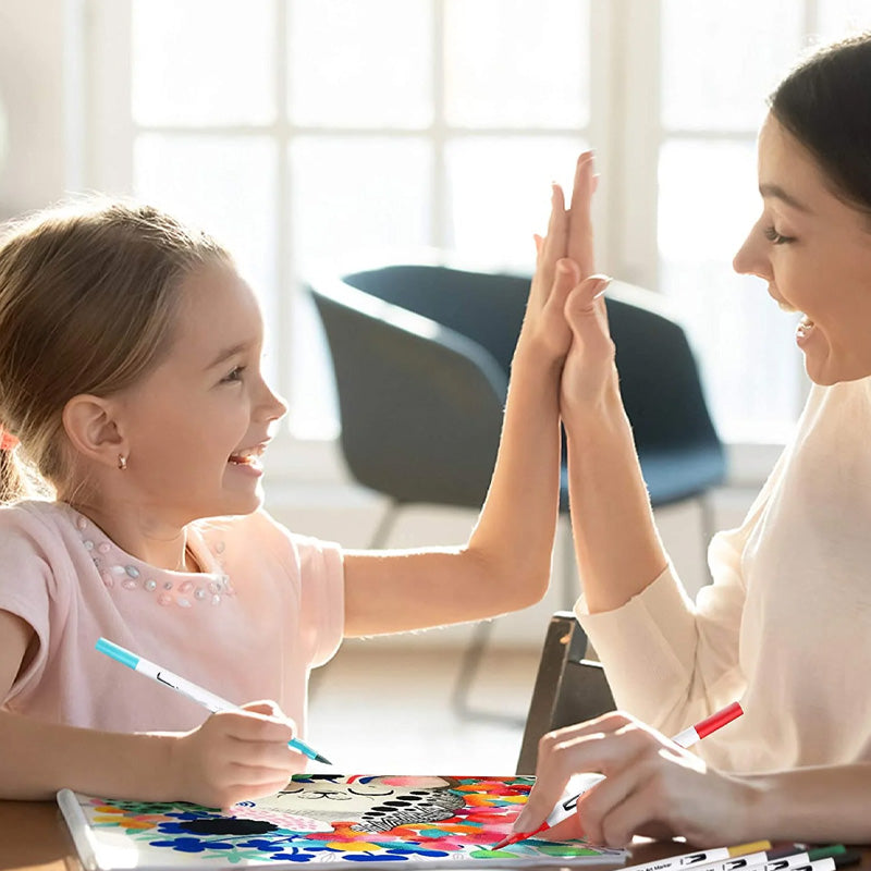 Dual-Tip Watercolor Markers