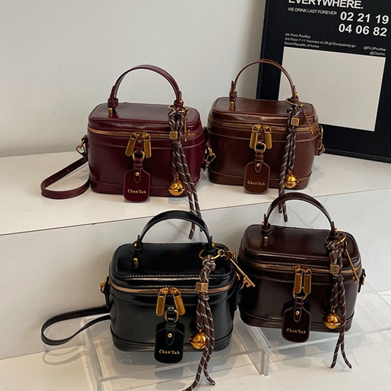 Women's Elegant Minimalist Handbag