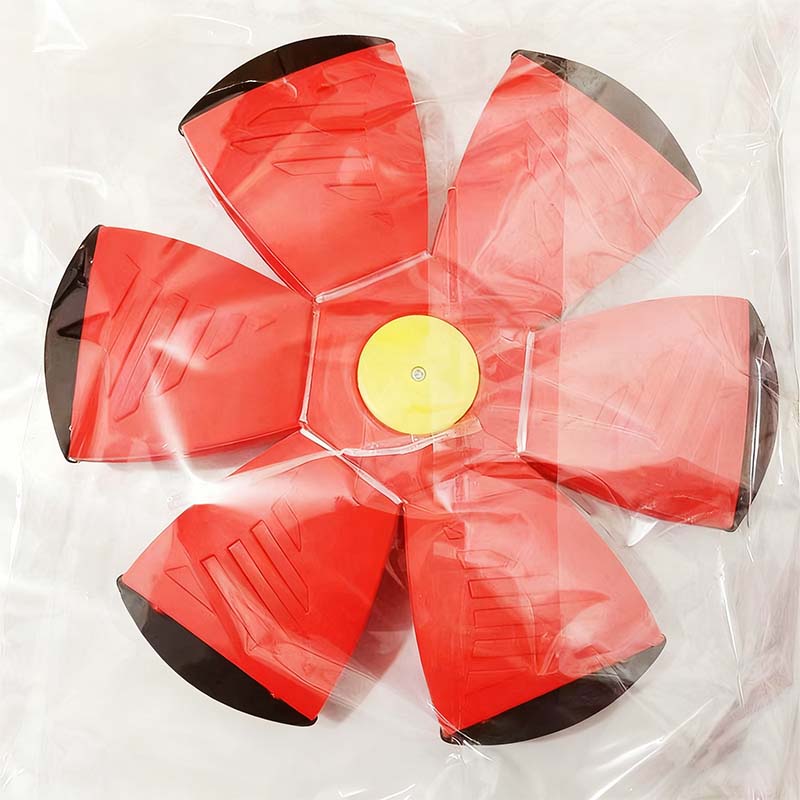 Magic Bouncy UFO Ball