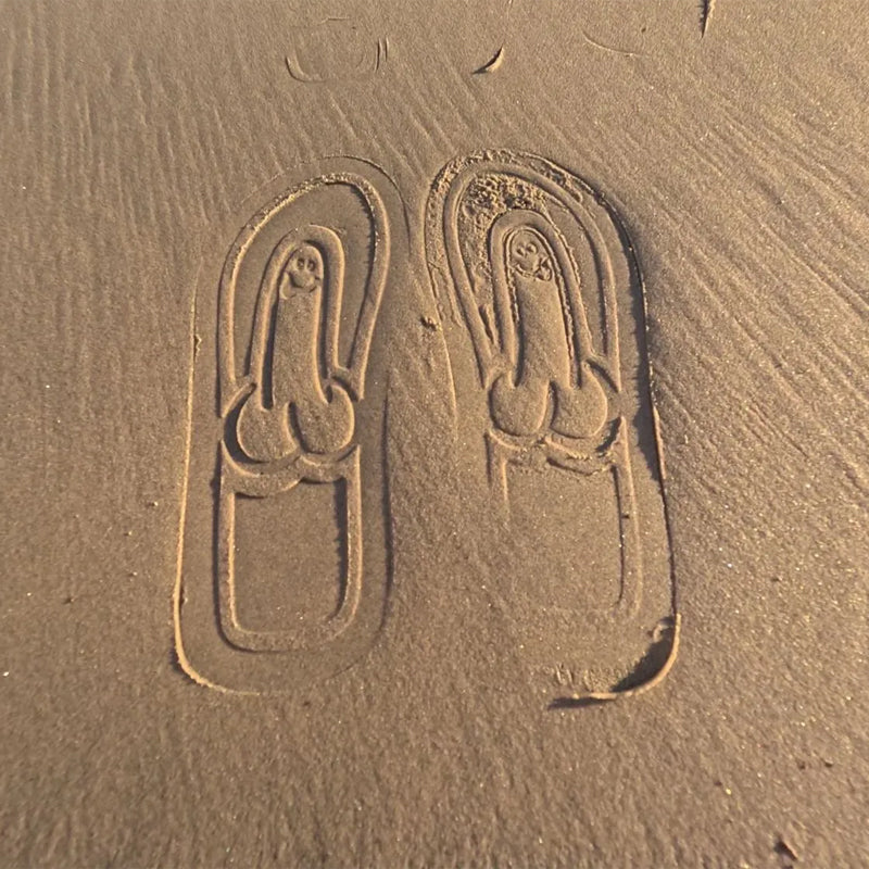 【Pre Sale】Unisex Hidden Penis Flops