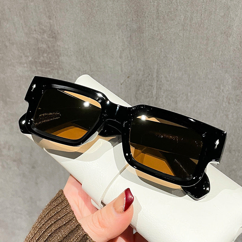 Square Frame Fashion Sunglasses(Free sunglasses bag)