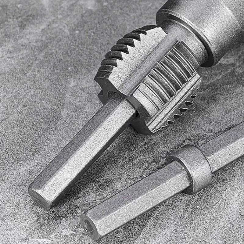 Integrated Internal & External Pipe Threading Tool