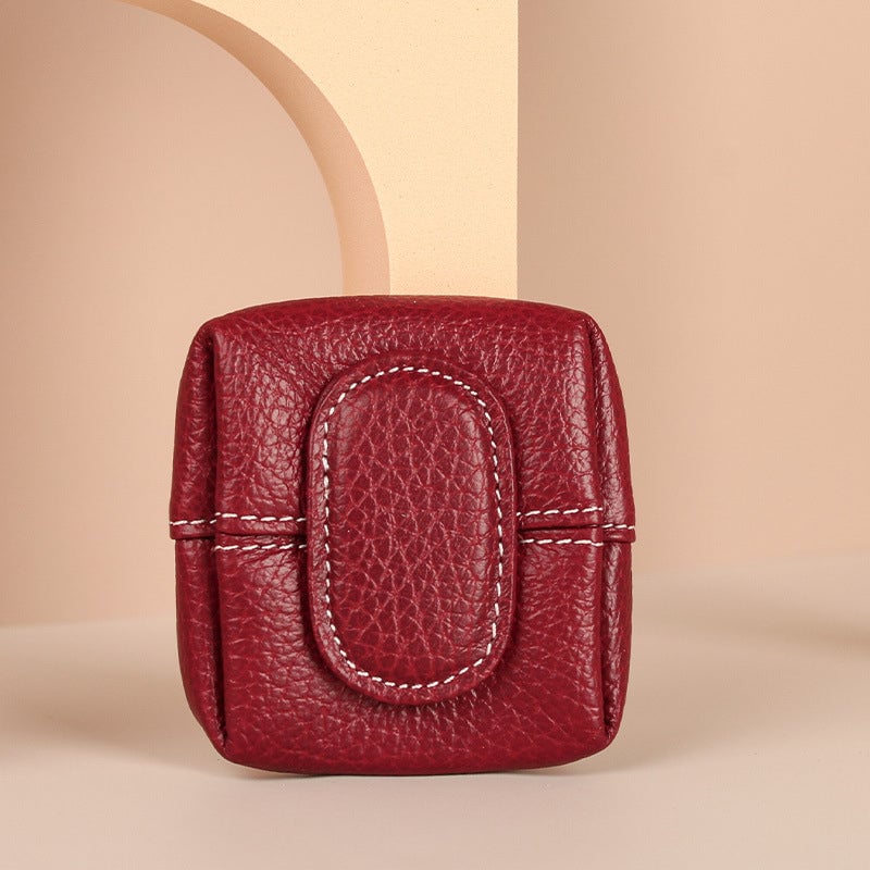 Enfärgad minimyntväska