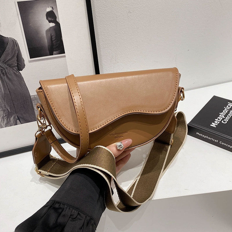 Women’s Fashion Saddle Crossbody Bag with Wide Strap